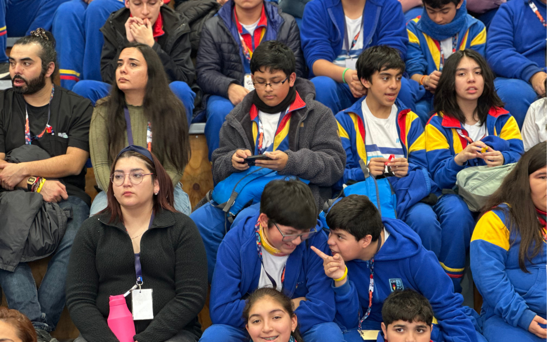 Más de 700 estudiantes celebran Pentecostés en Jornada VES 2025